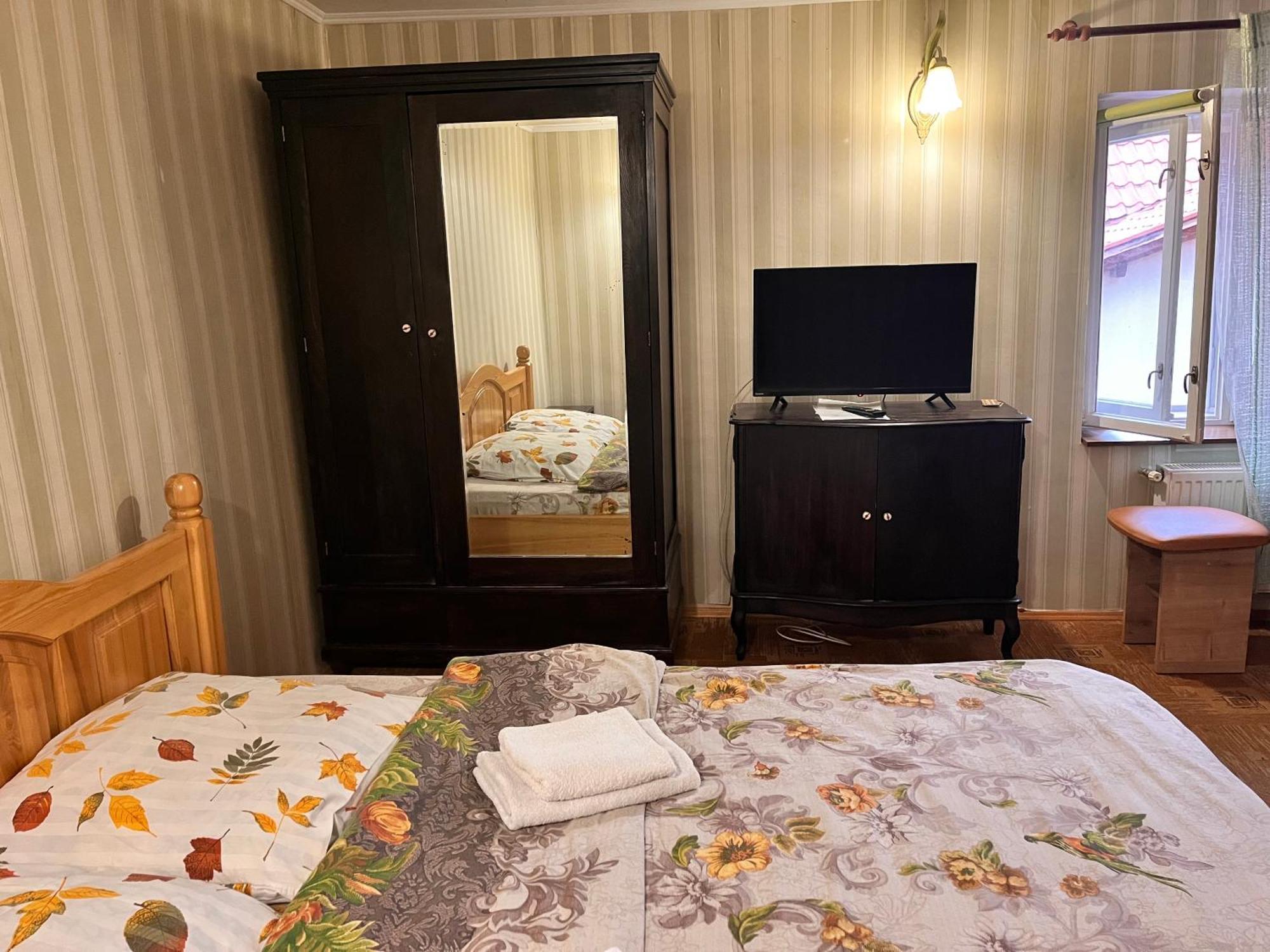 Mala Praha Hotel Oezjhorod Buitenkant foto